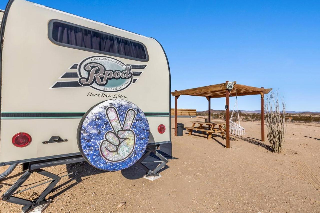 Jt Village Campground - Lil Miss Daisy Joshua Tree Kültér fotó